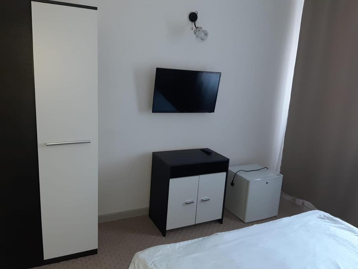 Albergue Casablanca Craiova Exterior foto
